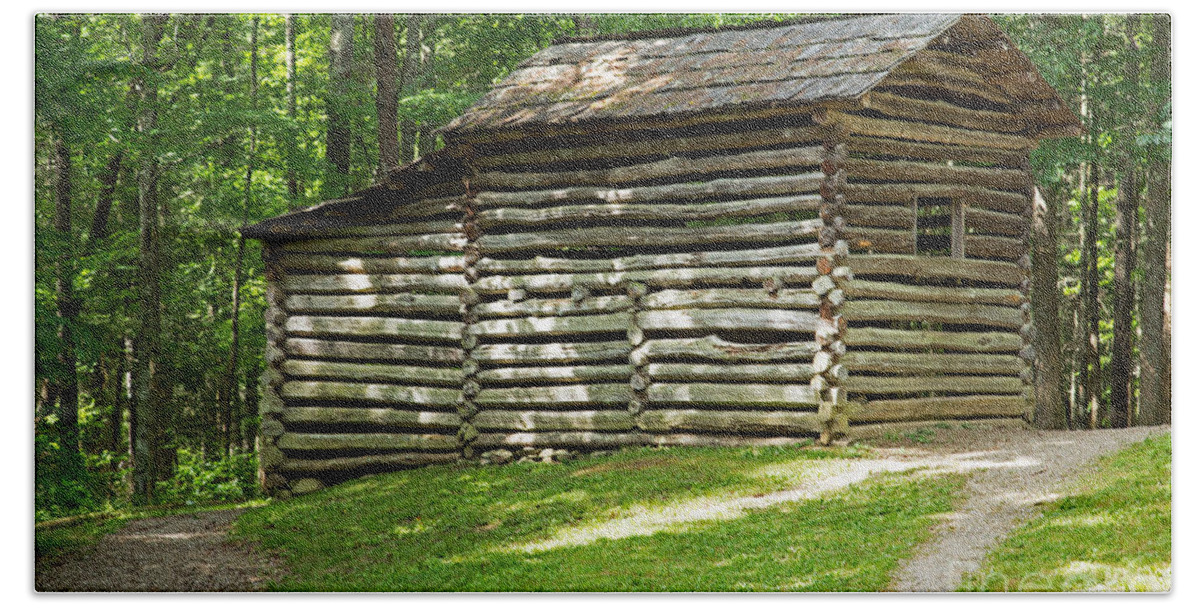 Cades Cove Bath Towel featuring the photograph Elijah Oliver Place by Fred Stearns