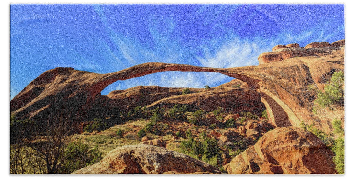 Arches National Park Bath Towel featuring the photograph Arches National Park #6 by Raul Rodriguez