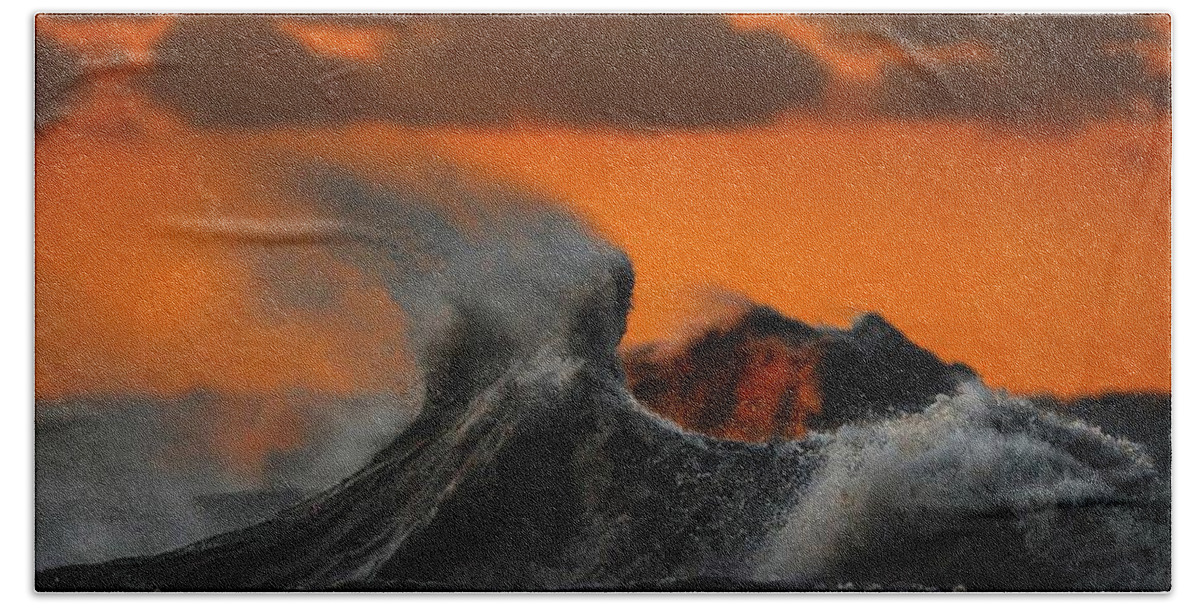 Wave Hand Towel featuring the photograph Wave #6 by Jackie Russo