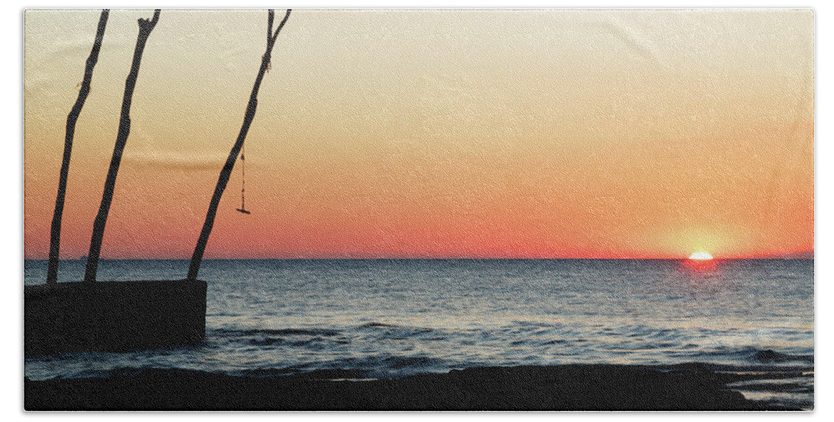 Ba�anija Bath Towel featuring the photograph Sunset at basanija by Ian Middleton
