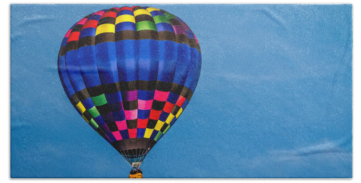 Albuquerque Bath Towel featuring the photograph Crystal Blue - Hot Air Balloon by Ron Pate