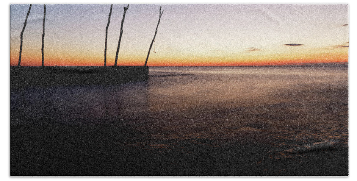 Baanija Bath Towel featuring the photograph Sunset at basanija #8 by Ian Middleton