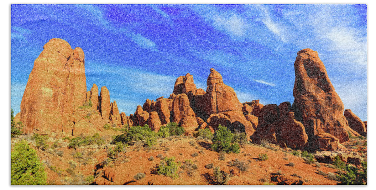 Arches National Park Bath Towel featuring the photograph Arches National Park by Raul Rodriguez