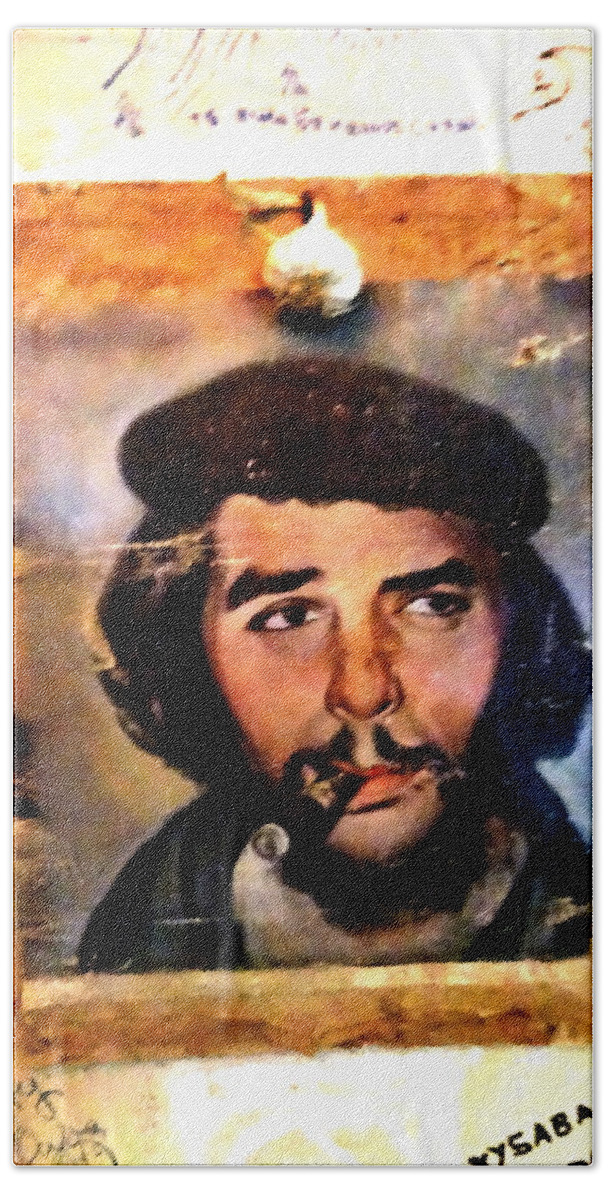 Havana Hand Towel featuring the photograph A Garlicky Che Guevara in Havana by Funkpix Photo Hunter