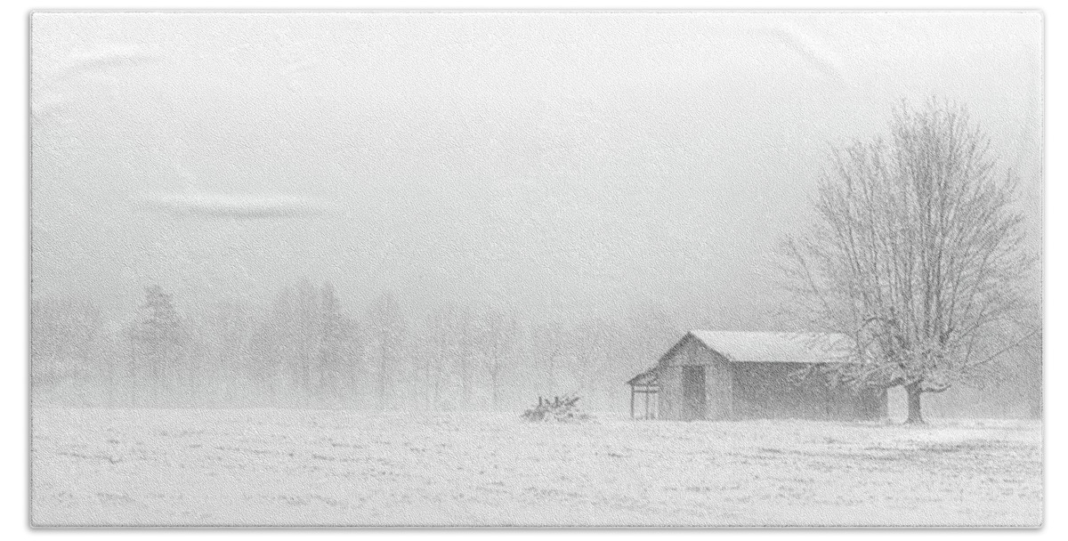 Kentucky Bath Towel featuring the photograph A Midland Snow Storm by Randall Evans