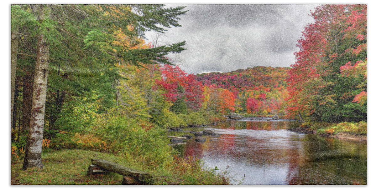 Landscapes Hand Towel featuring the photograph A Place to View Autumn by David Patterson