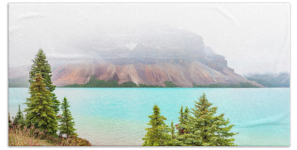 Rockies; Rocky Mountain; John Poon; Banff; Jasper; Lake Louise; Reflections; Caneo; Lake; Clear Water; Snow; Peak; Mountain; Alberta; Scenic; Serene; Atmospheric; Glacier; Ice; Turquoise; Bow River; Num Ti Jah; Crowfoot Mountain Bath Towel featuring the photograph A Quiet Place by John Poon