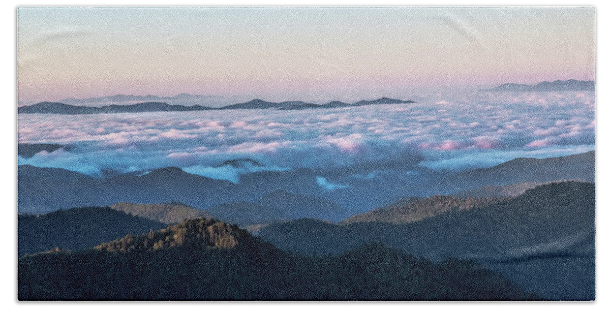 Above The Clouds At Myrtle Point Bath Towel featuring the photograph Above the Clouds at Myrtle Point by Jemmy Archer