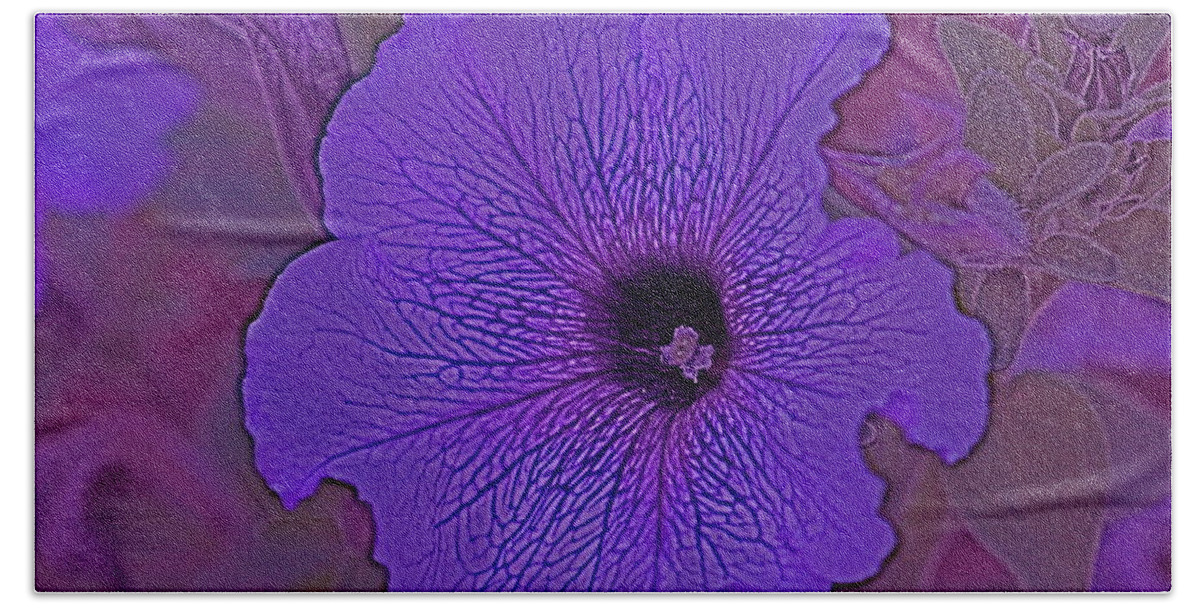 Abstract Bath Towel featuring the photograph Abstract Flower by Todd Kreuter