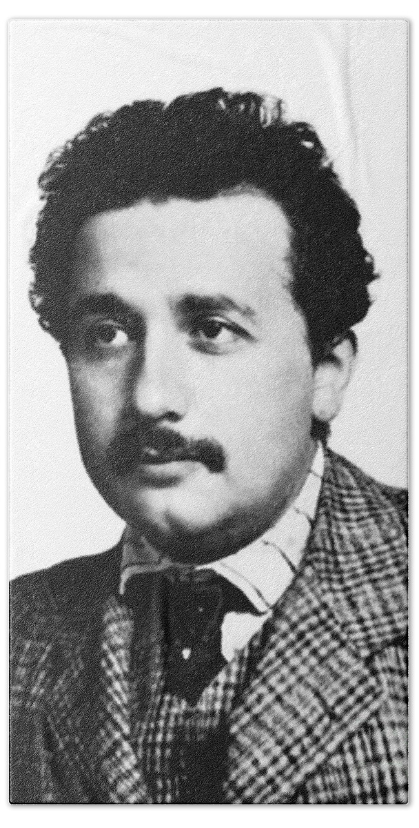 Science Bath Towel featuring the photograph Albert Einstein, Theory Of Relativity by Science Source