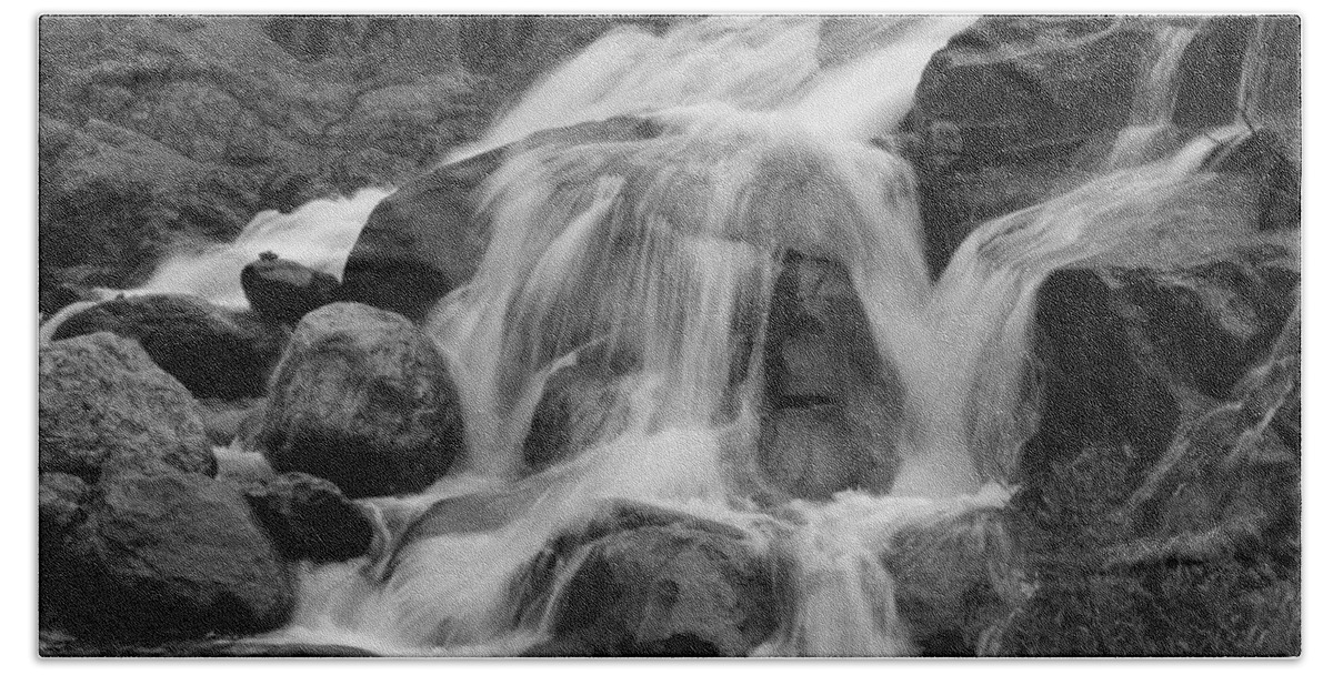 Alluvial Fan Bath Towel featuring the photograph Alluvial Fan 2 bw by Dimitry Papkov