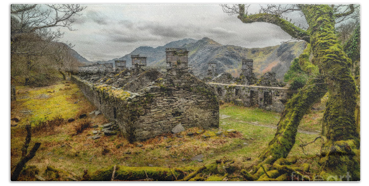 Llanberis Bath Towel featuring the photograph Anglesey Barracks by Adrian Evans