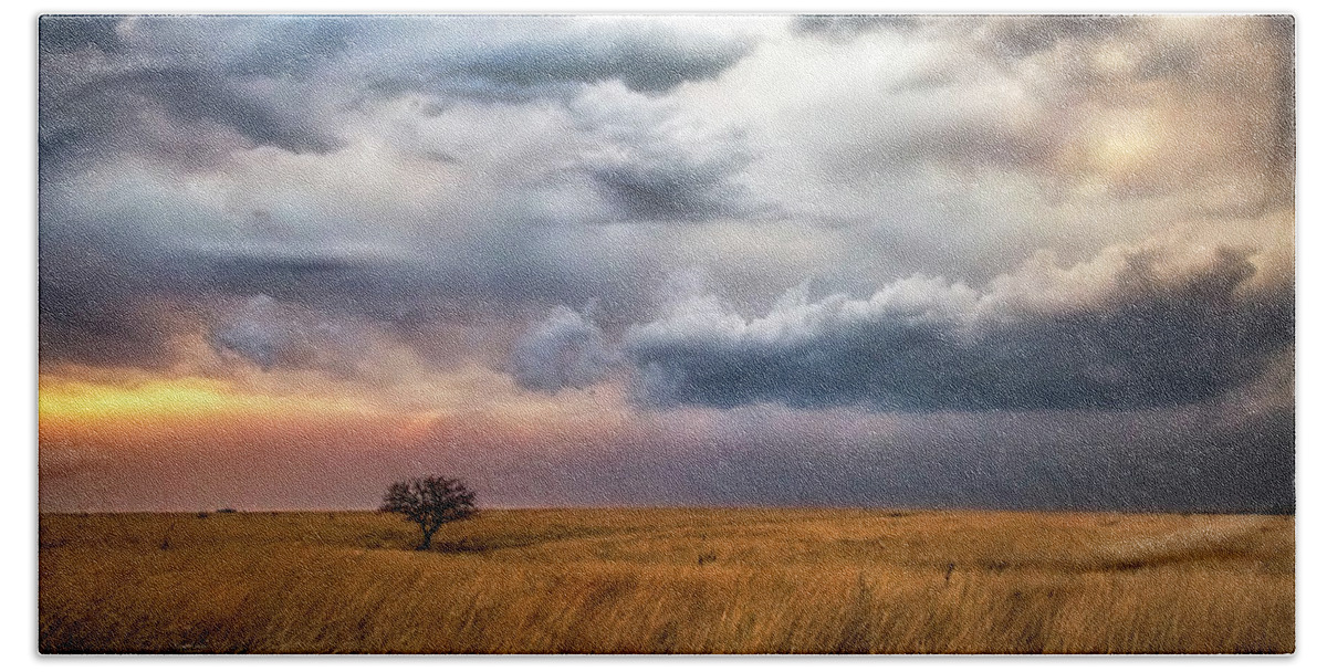 Kansas Bath Towel featuring the photograph Approaching Storm by Crystal Socha