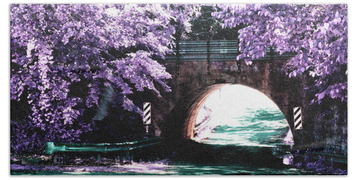 Landscape Bath Towel featuring the photograph Arch of Light by Dennis Baswell