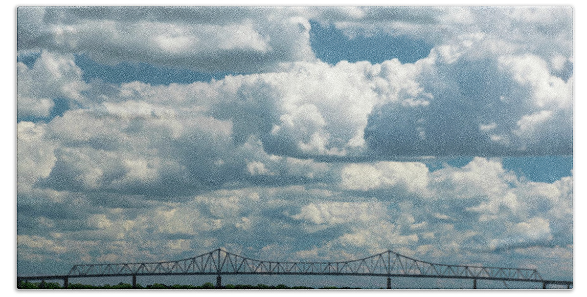 Sewaran Hand Towel featuring the photograph Arthur Kill and Outerbridge Crossing by Steven Richman