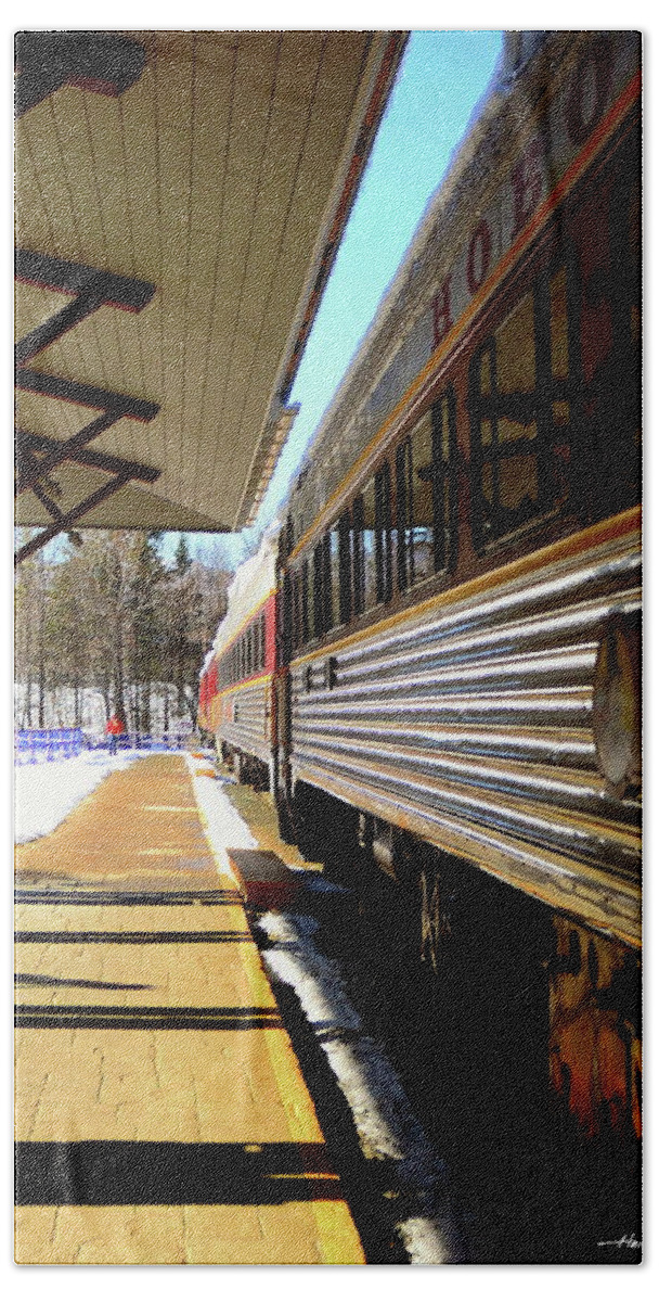 Train Hand Towel featuring the photograph At The Station by Harry Moulton