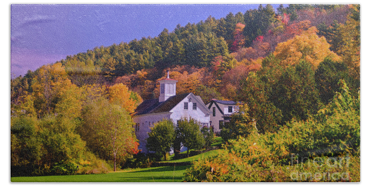 Fall Foliage Bath Towel featuring the photograph Autumn in Stowe by Scenic Vermont Photography