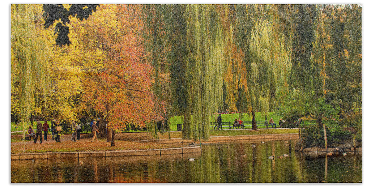 Boston Public Garden Hand Towel featuring the photograph Autumn in the Garden by Paul Mangold
