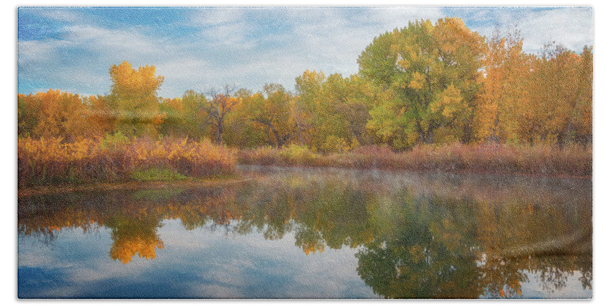 Colorado Hand Towel featuring the photograph Autumn Pond by Darren White