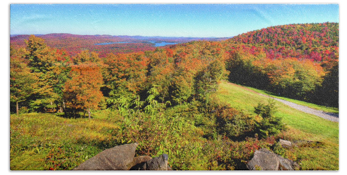 Autumn Landscapes Bath Towel featuring the photograph Autumn View from McCauley Mountain by David Patterson