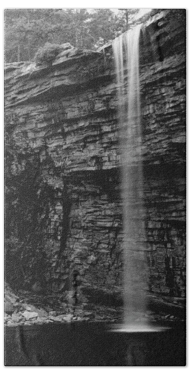 Waterfall Bath Towel featuring the photograph Awosting Falls in Spring #4 by Jeff Severson