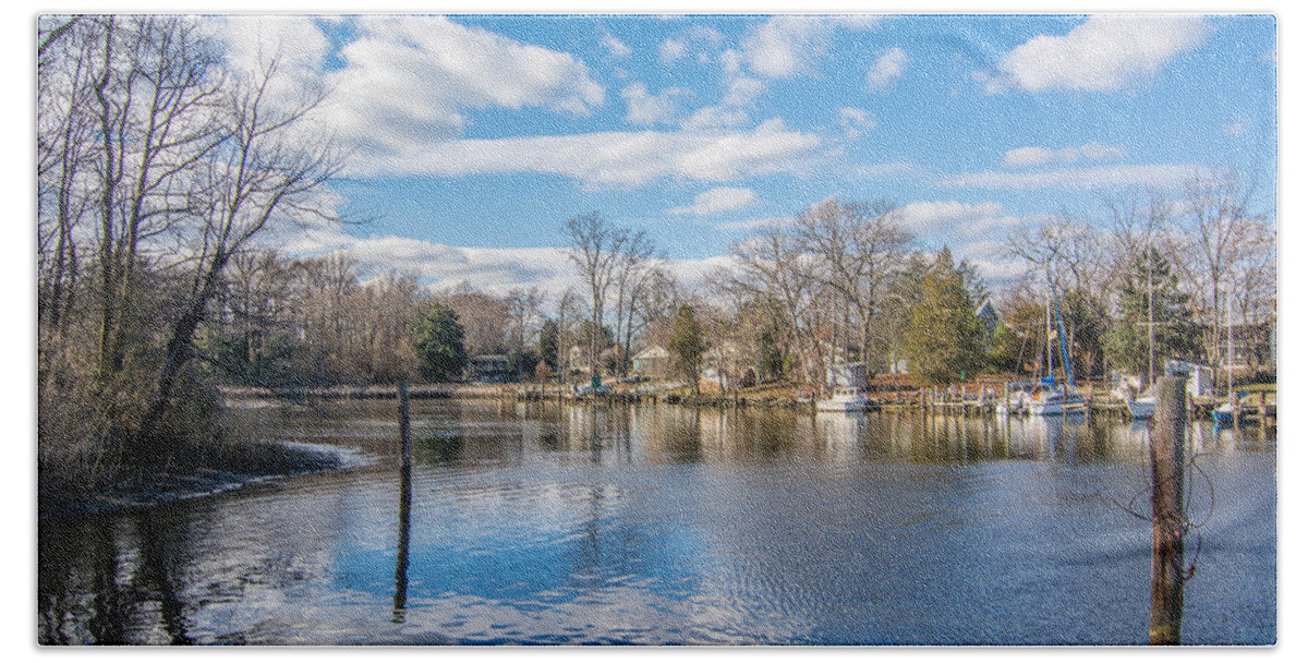 Water Hand Towel featuring the photograph Back Creek Annapolis MD by Charles Kraus