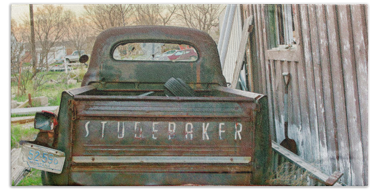 Americana Hand Towel featuring the photograph Baker Studebaker Colorful by Bert Peake