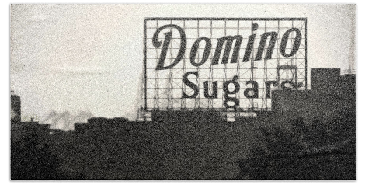 Domino Sugar Bath Towel featuring the photograph Baltimore Landmark - Domino Sugar by Kerri Farley