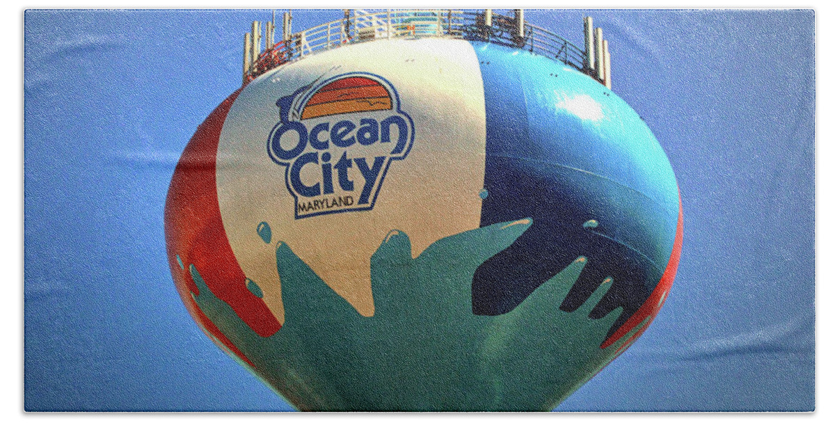 Beach Ball Bath Towel featuring the photograph Beach Ball Water Tower in Ocean City by Bill Swartwout
