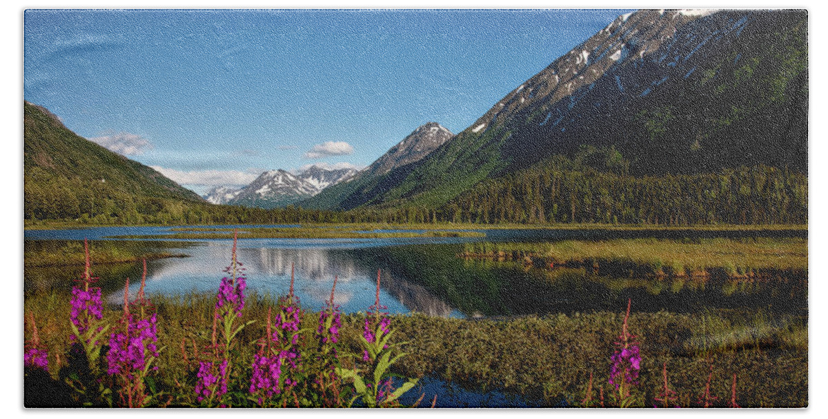 Alaska Bath Towel featuring the photograph Beautiful Alaska by Mountain Dreams