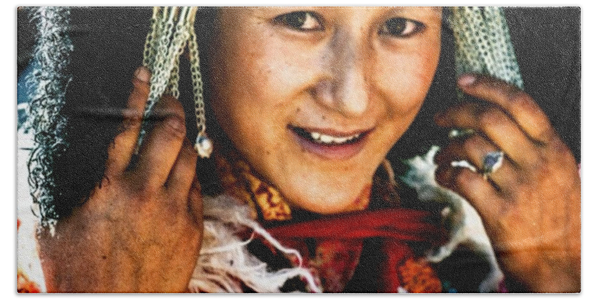  Bath Towel featuring the photograph Beautiful Cultures. Zanskari Woman In by Aleck Cartwright