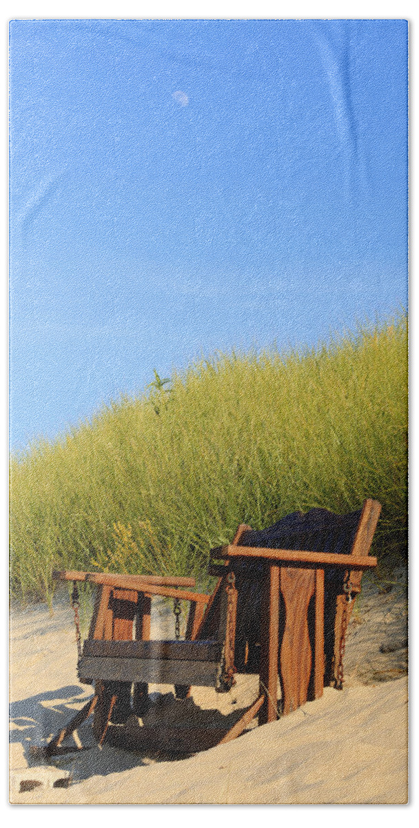 Above Hand Towel featuring the photograph Bench at the Beach by Travis Rogers