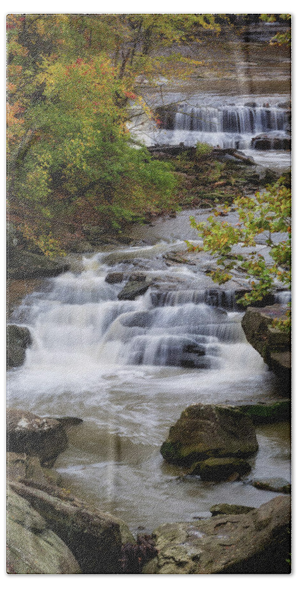 Berea Falls Hand Towel featuring the photograph Berea Falls by Dale Kincaid