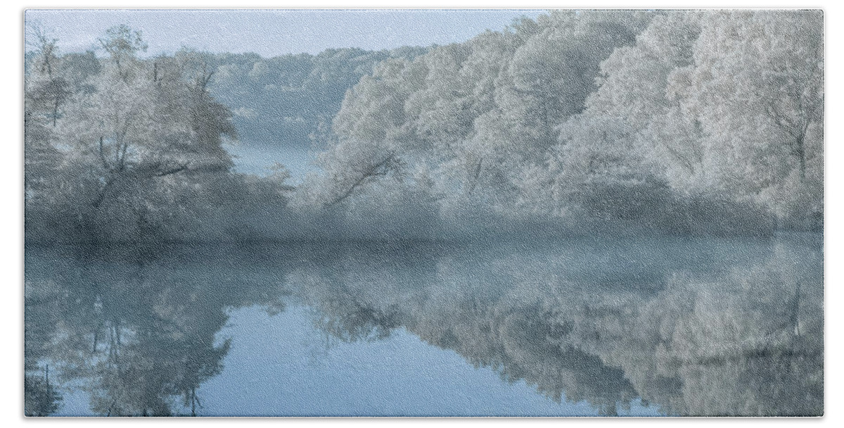 Nature Bath Towel featuring the photograph Between the Gap - Morning Fog Infrared by Christy Cox