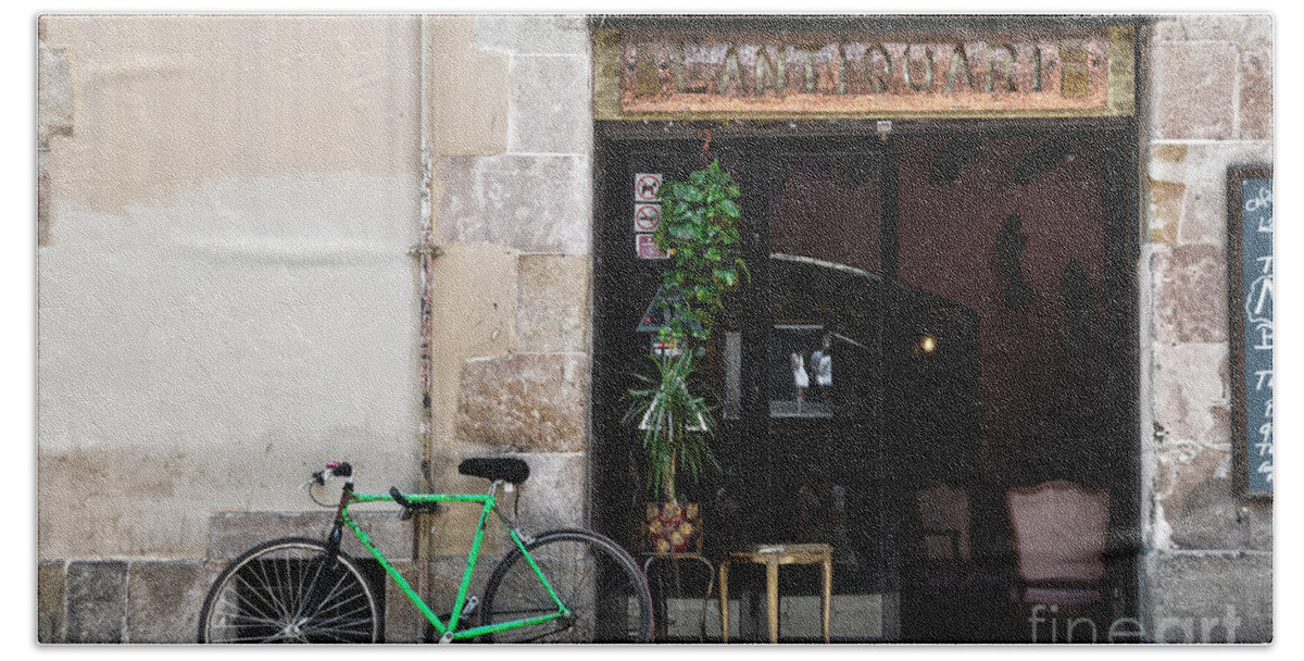 Bar Bath Towel featuring the photograph Bicycle And Reflections At L'antiquari Bar Barcelona by RicardMN Photography