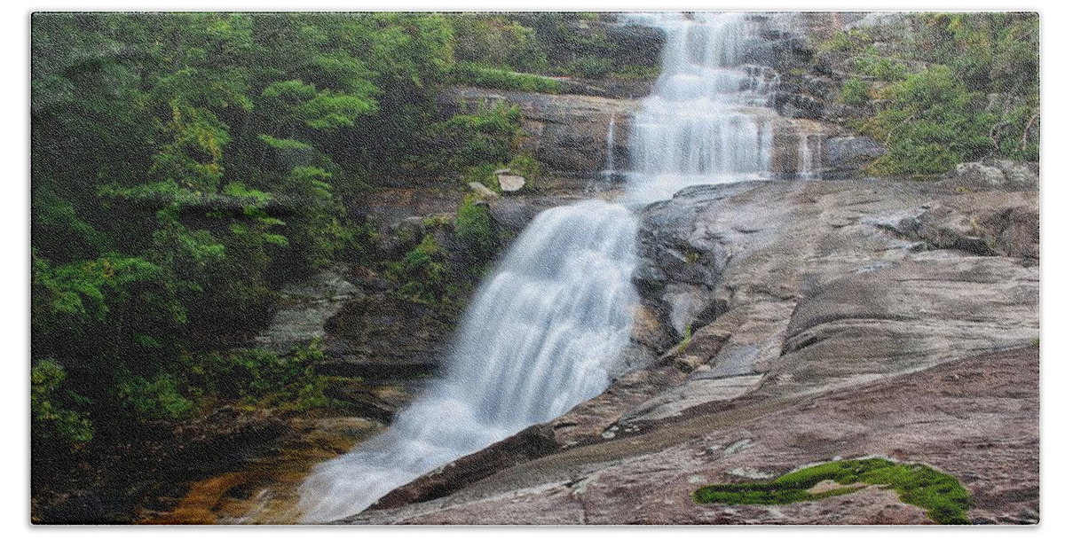 Big Falls Bath Towel featuring the photograph Big Falls - From the Ledge by Chris Berrier