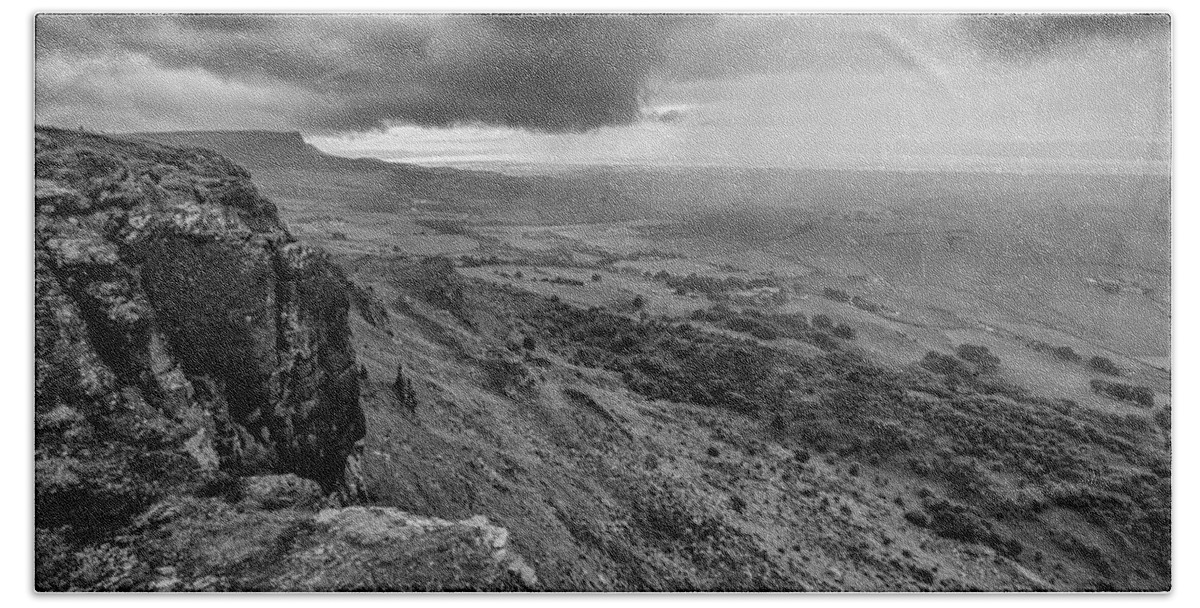 Binevenagh Bath Towel featuring the photograph Binevenagh Storm Clouds by Nigel R Bell