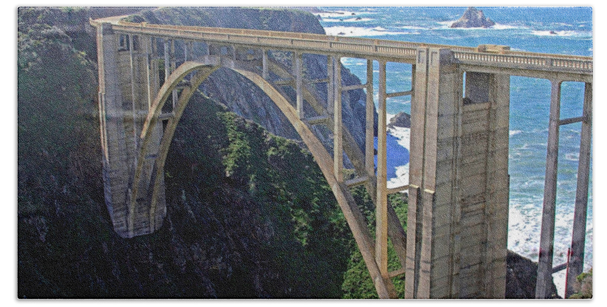 Photography By Suzanne Stout Hand Towel featuring the photograph Bixby Bridge by Suzanne Stout