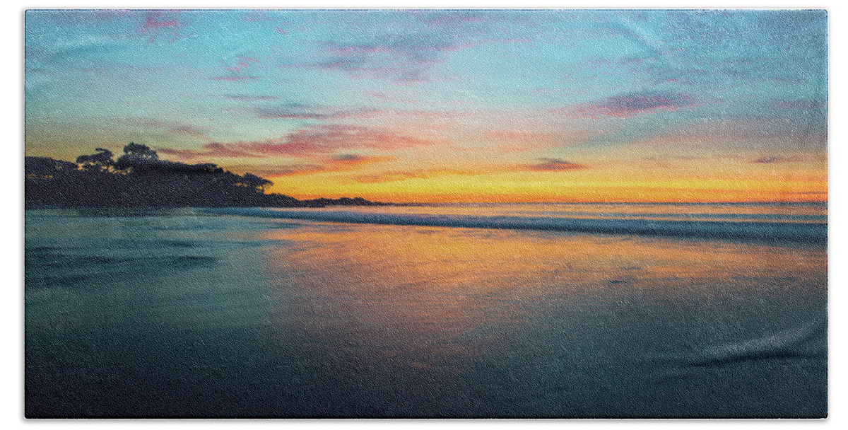 Af Zoom 24-70mm F/2.8g Bath Towel featuring the photograph Blue Hour at Carmel, CA Beach by John Hight