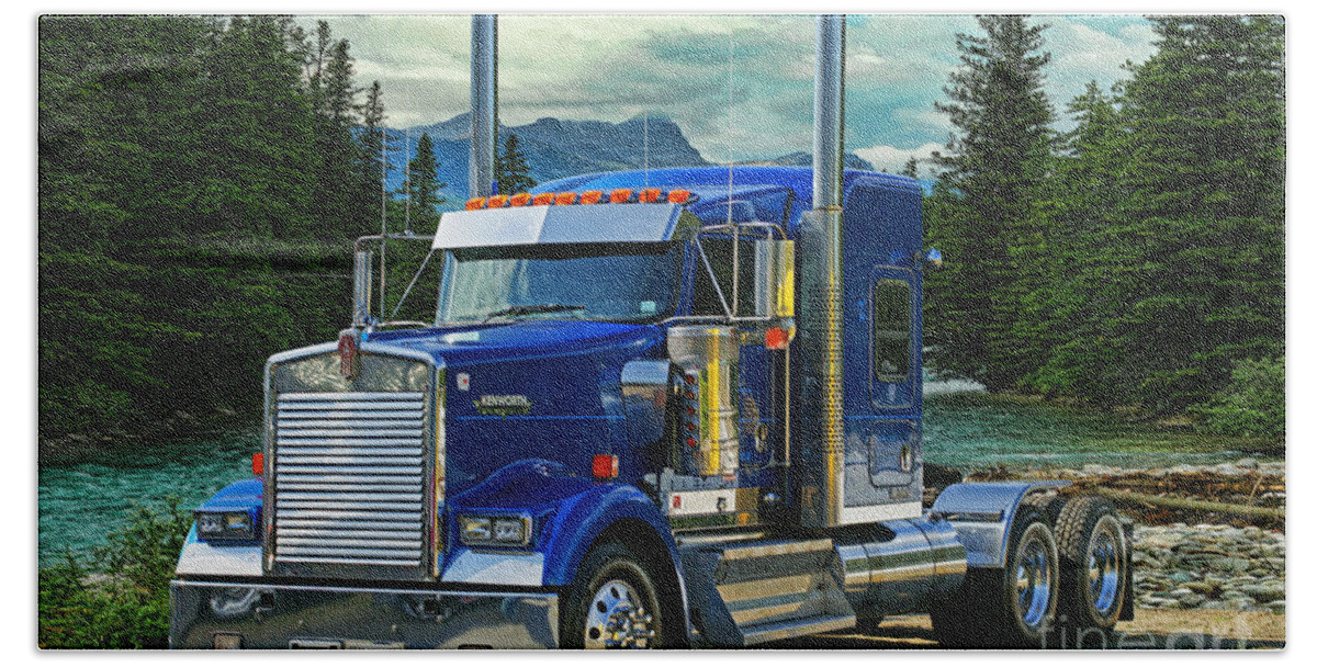 Trucks Bath Towel featuring the photograph Blue Kenworth at Banff by Randy Harris