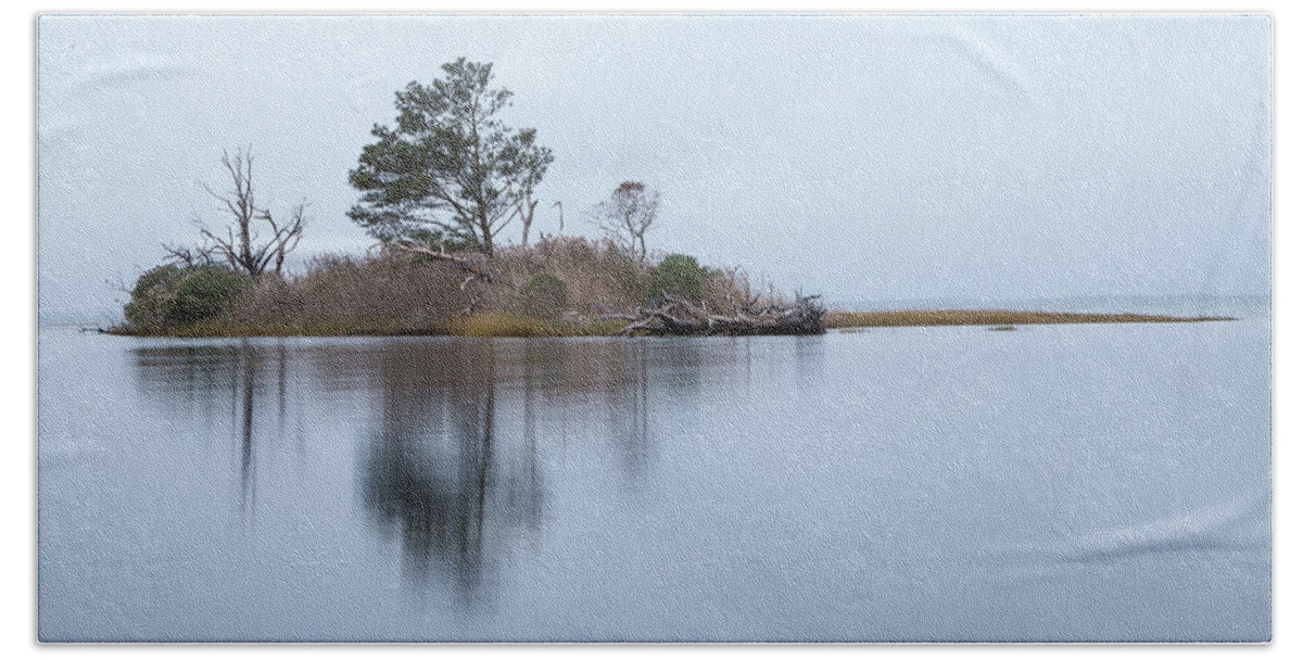 Island Hand Towel featuring the photograph Blue Morning by Alan Raasch