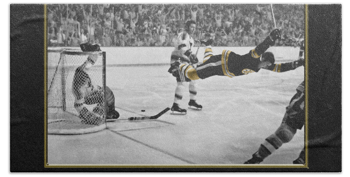 Hockey Hand Towel featuring the photograph Bobby Orr 6 by Andrew Fare