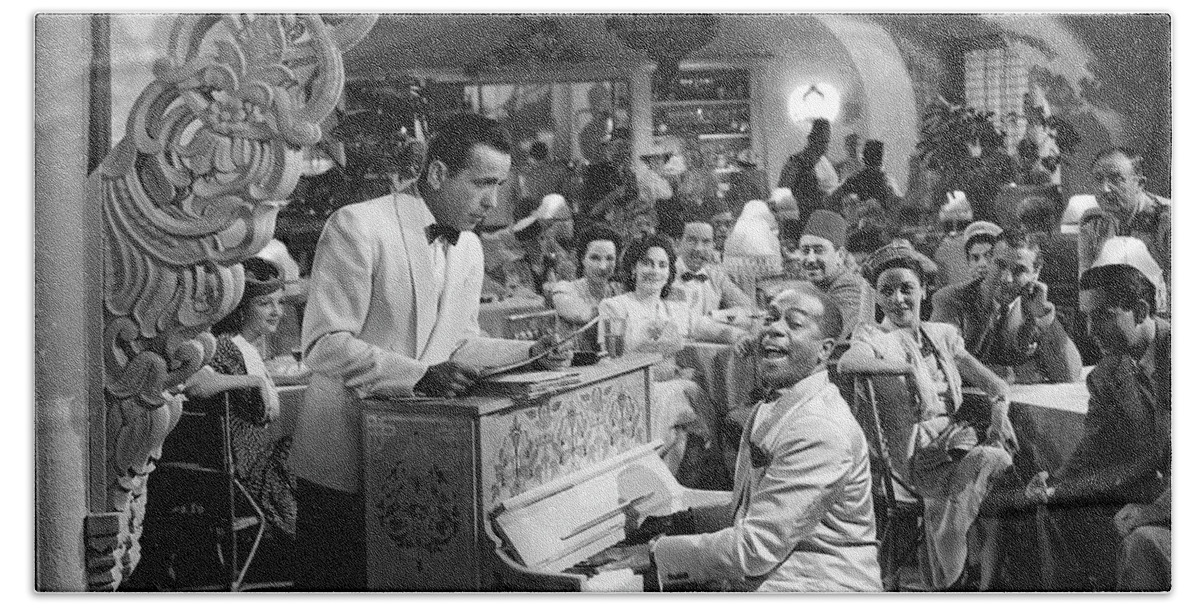 Bogart Dooley Wilson Casablanca 1942 Hand Towel featuring the photograph Bogart Dooley Wilson Casablanca 1942 by David Lee Guss