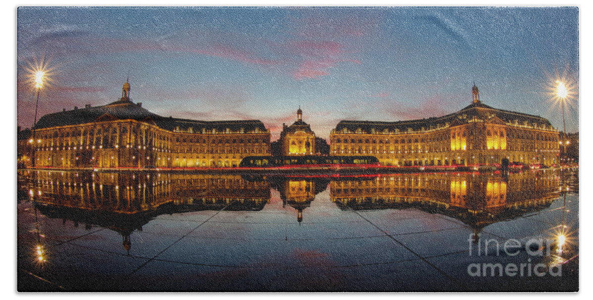 Bordeaux Bath Towel featuring the photograph Bordeaux reflections by Howard Ferrier