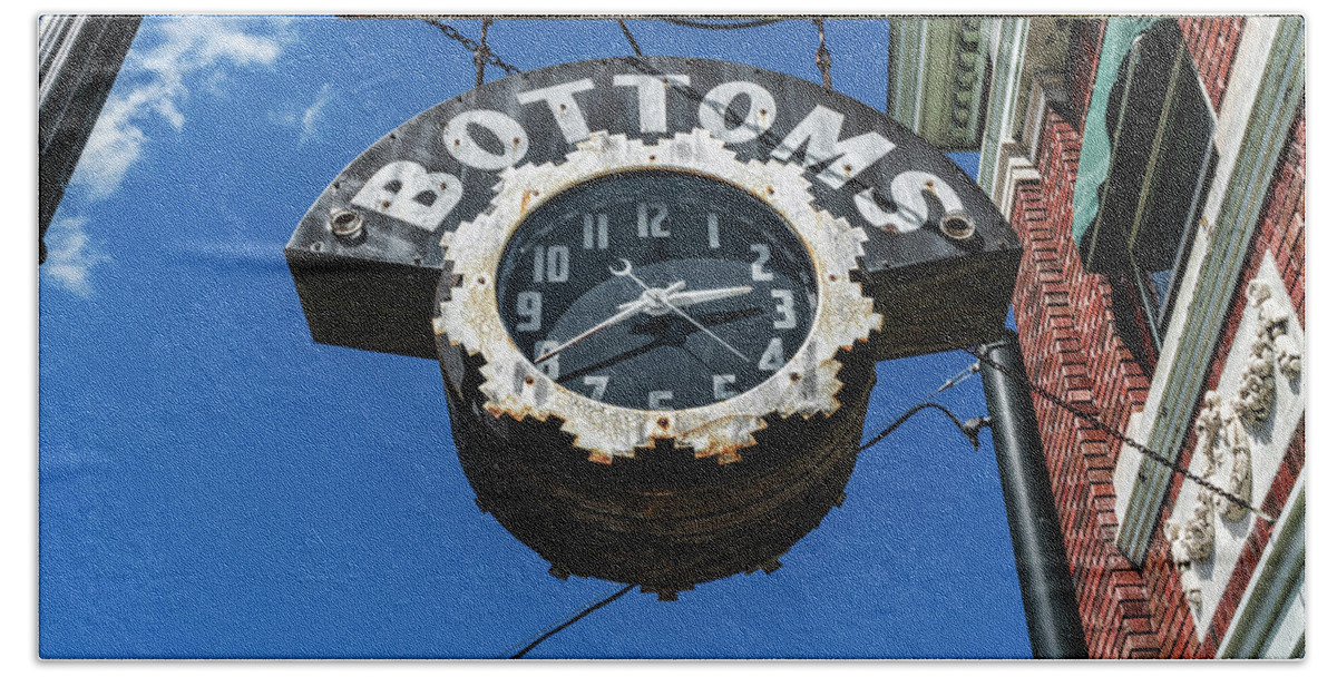 Bardstown Bath Towel featuring the photograph Bottoms Clock Sign by Sharon Popek