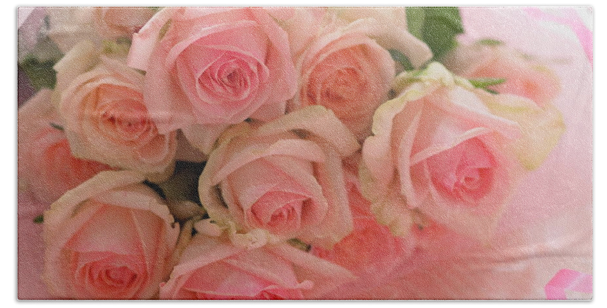 Rose Bath Towel featuring the photograph Bouquet of Sweetness by Yuka Kato