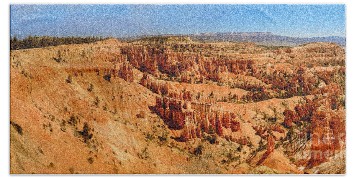 Rock Formations Bath Towel featuring the photograph Bryce Canyon National Park by Robert Bales