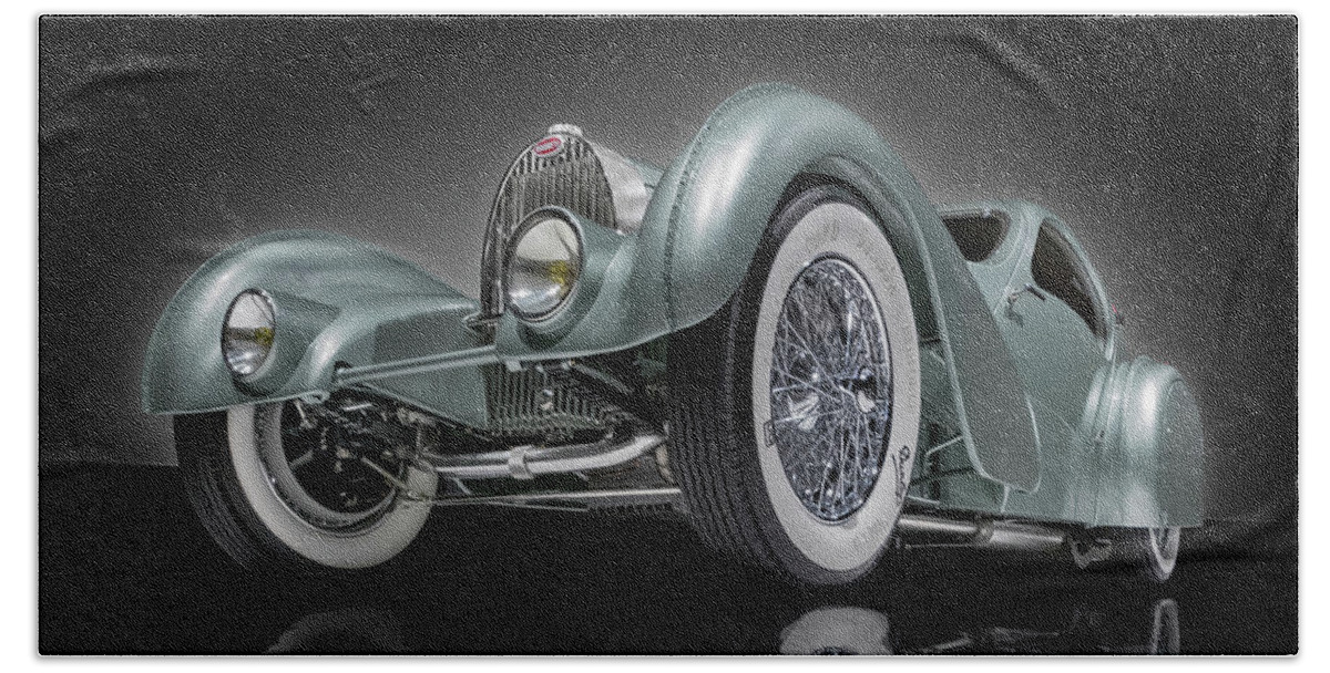 1935 Bugatti Type 57s Aerolithe Hand Towel featuring the photograph  Bugatti Aerolithe Recreation by Gary Warnimont