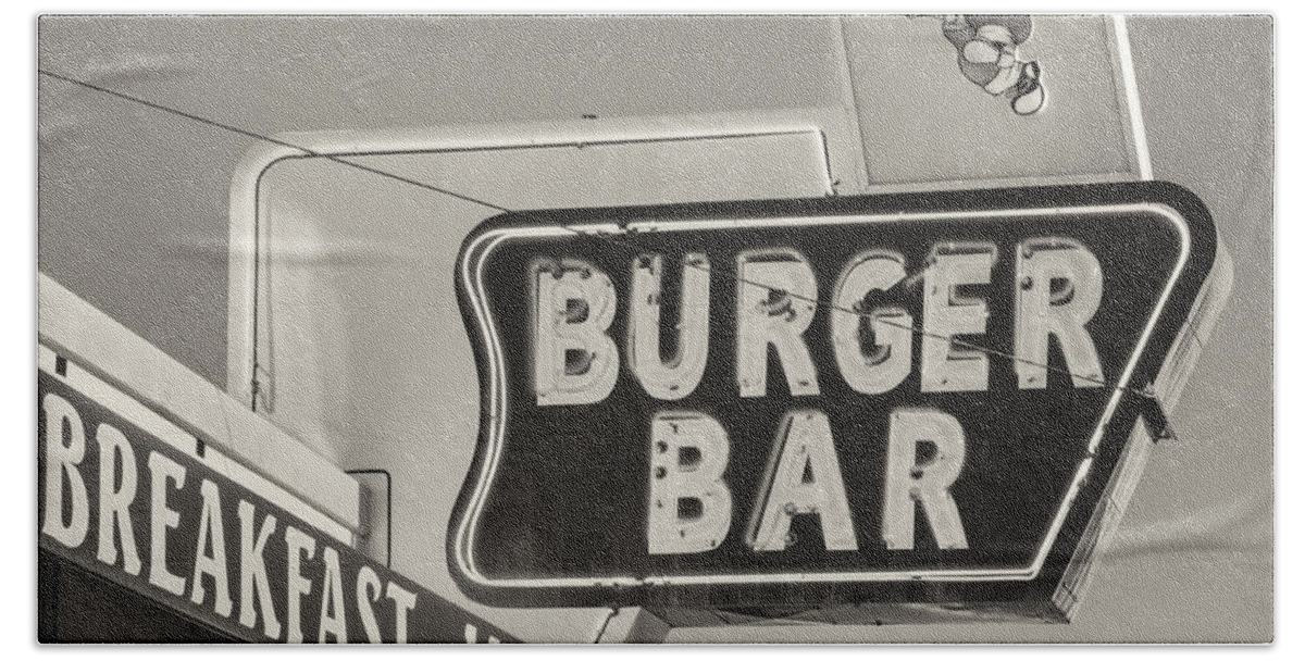 Antique Bath Towel featuring the photograph Burger Bar bw by Jerry Fornarotto