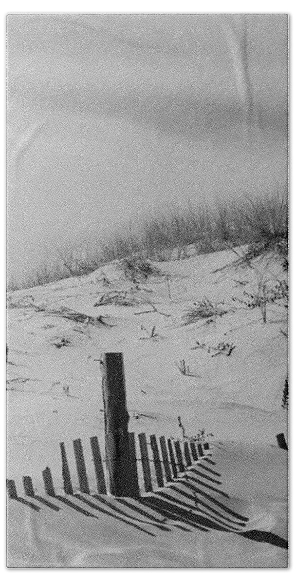 Cape Henlopen Hand Towel featuring the photograph Buried Fences Black and White Coastal Landscape Photo by PIPA Fine Art - Simply Solid